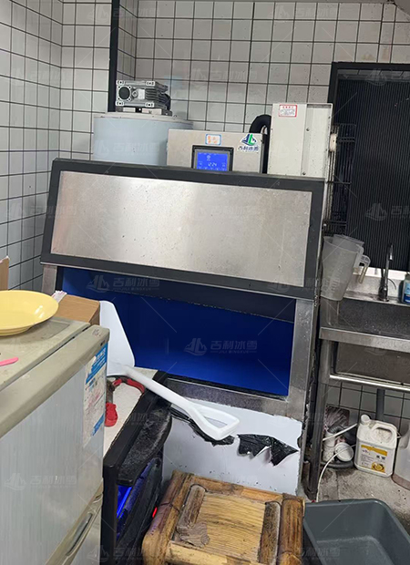 500公斤片冰机火锅店.jpg